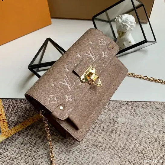 First bag ru WALLET VUITTON LOUIS VAVIN CHAIN 0611
